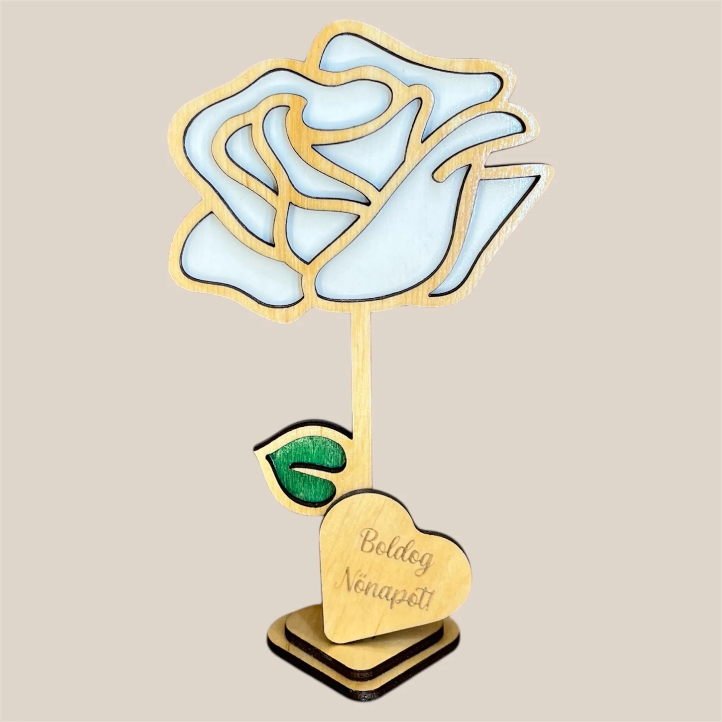 Személyre szabható fa virág dekoráció – Anyák napjára, Nőnapra és különleges alkalmakra