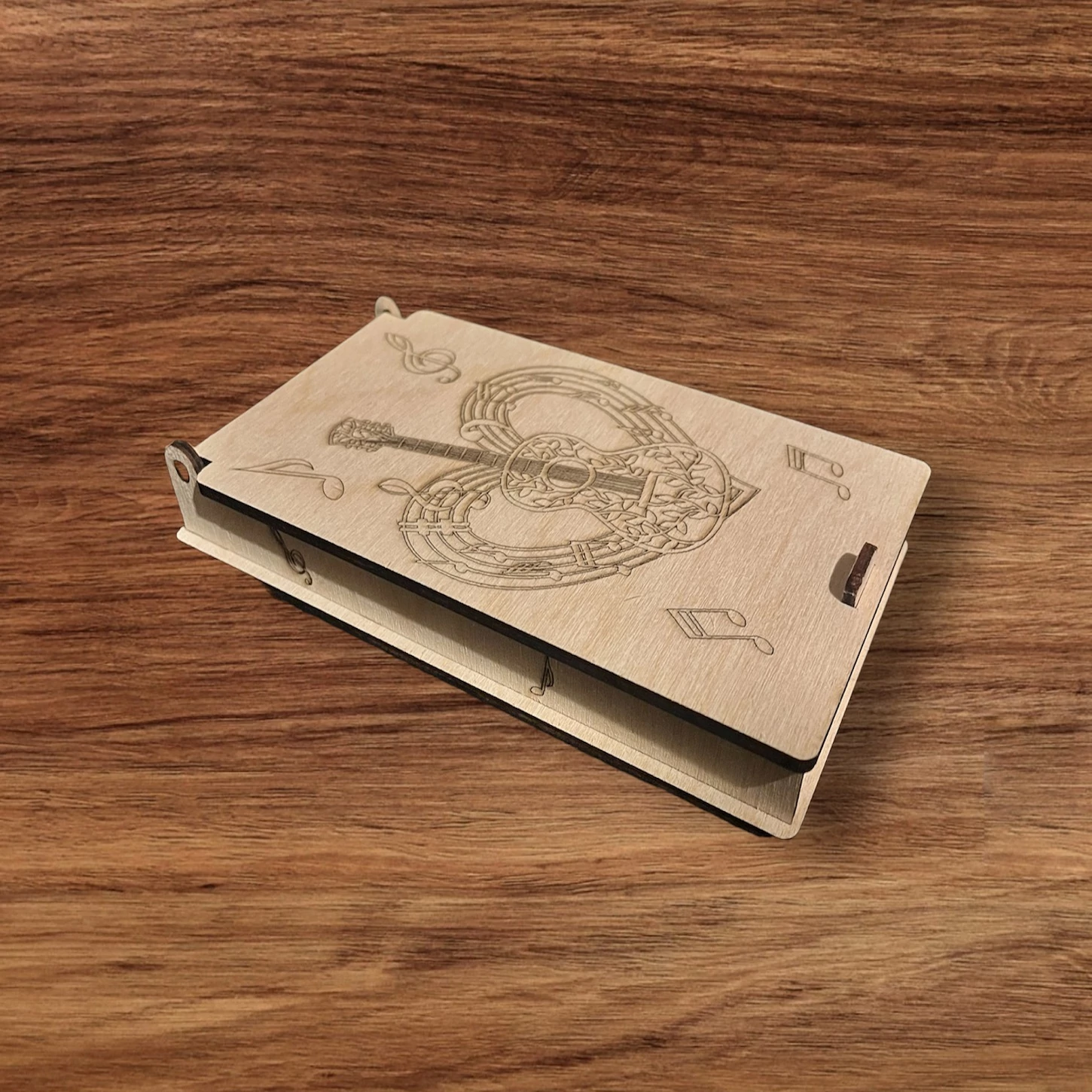 Zeneszeretők pénzátadó doboza