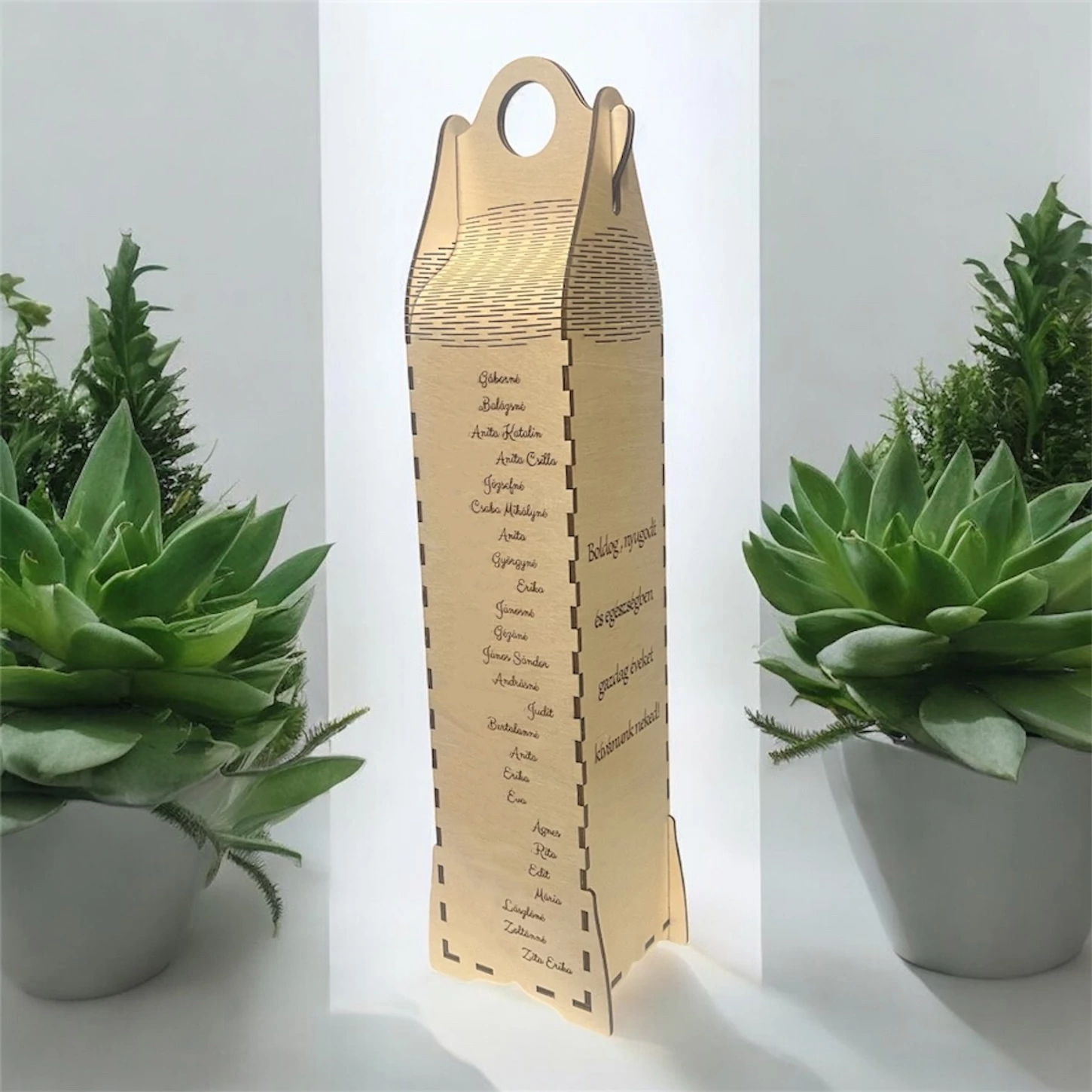 Szőlőleveles borátadó doboz